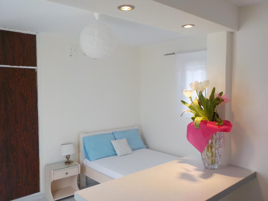 Mini City Center Studio Apartment Rhodes City Exterior photo